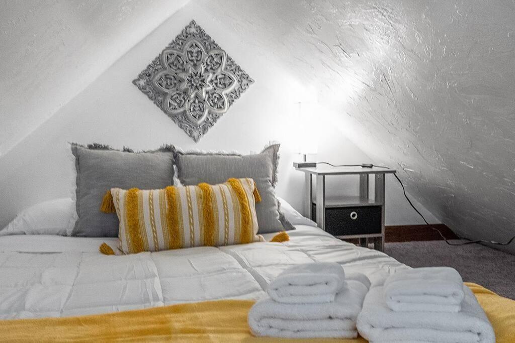 New!! Lovely Unit W/ Private Hot Tub And Patio! لاكونيا المظهر الخارجي الصورة